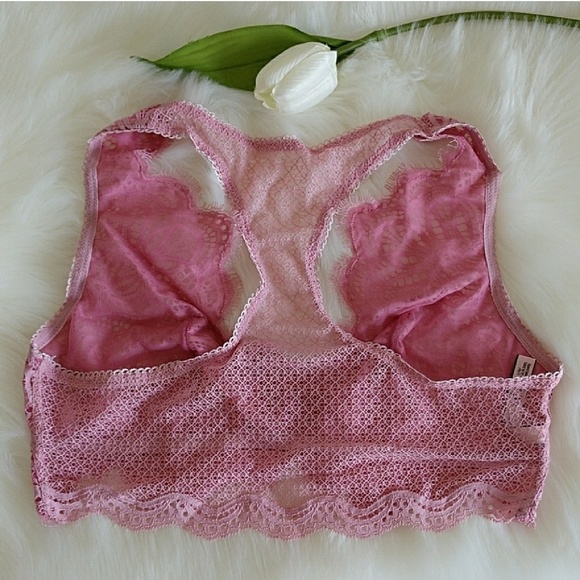 Size S,M,L VICTORIA'S SECRET BRALETTE. - Picture 4 of 4
